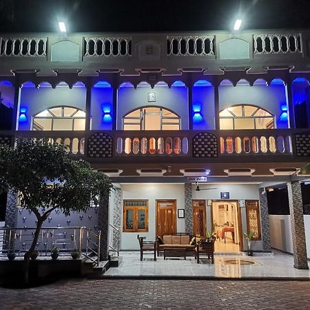 Nallur Holidays Inn 자프나 외부 사진