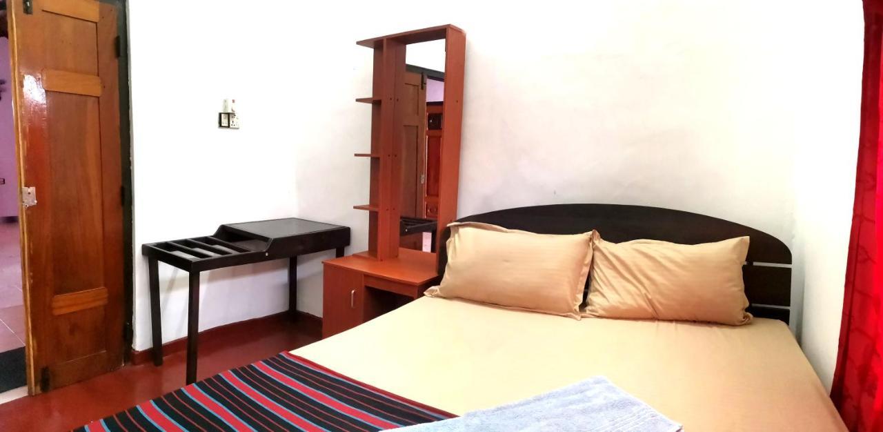 Nallur Holidays Inn 자프나 외부 사진