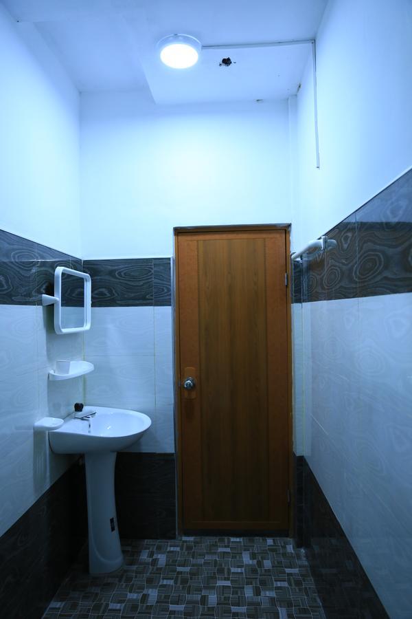 Nallur Holidays Inn 자프나 외부 사진